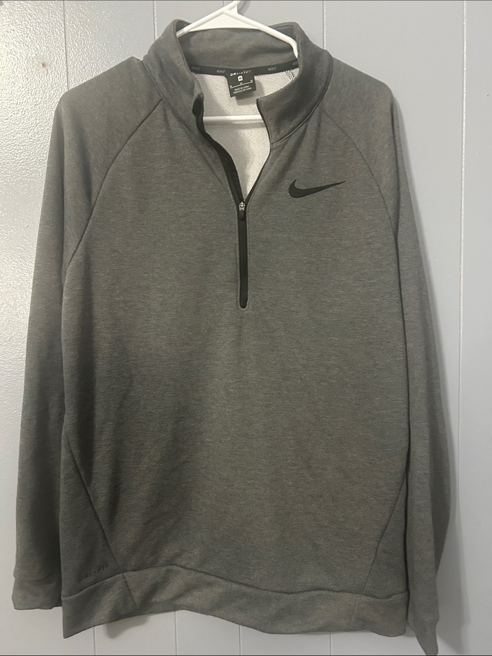 Nike Men's Dark Gray Quarter-Zip Pullover